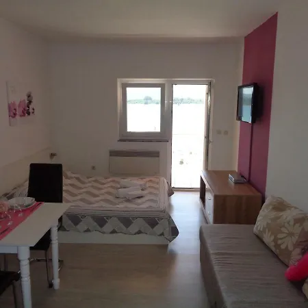 Anita House شقة توراني
