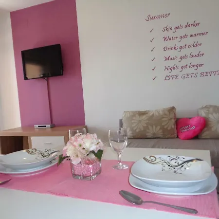 Anita House Apartment *